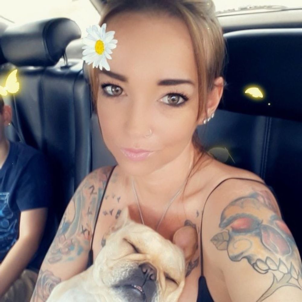 Meet your Posher, Jennifer